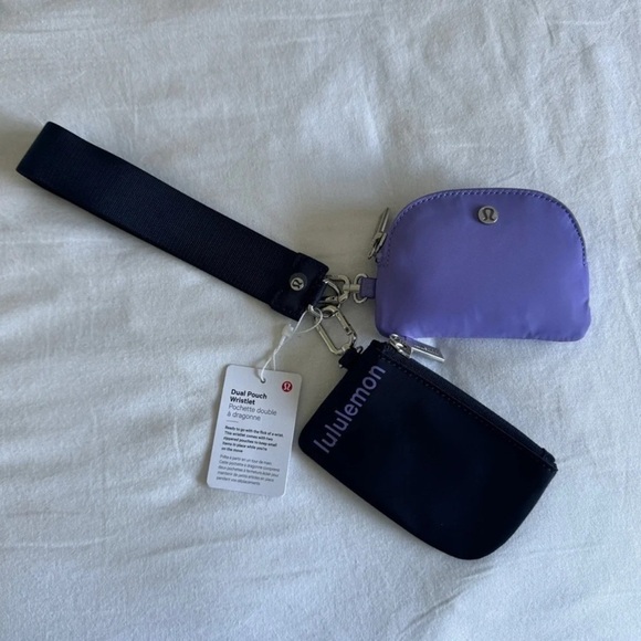 51🆕💜 Lululemon Dual Pouch Wristlet - True Navy / Dark Lavender - Picture 2 of 5